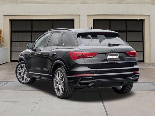 2025 Audi Q3 45 S line Premium Plus