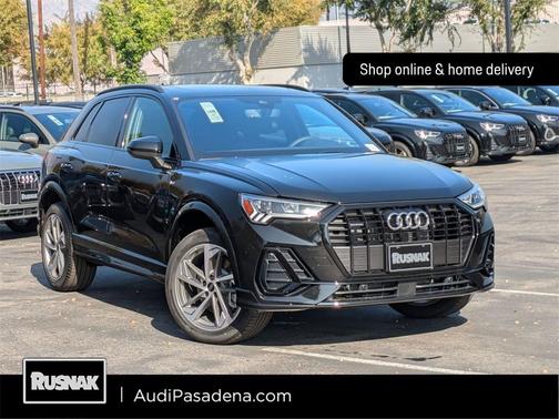 2025 Audi Q3 Premium 45 TFSI S line quattro Tiptronic