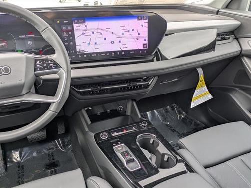 2025 Audi Q6 e-tron Premium Plus quattro