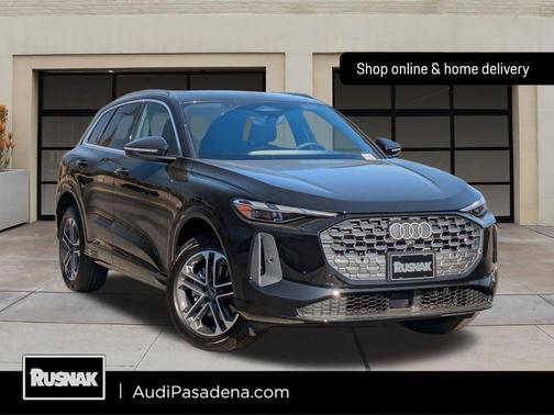 2025 Audi Q5 Premium TFSI quattro S tronic