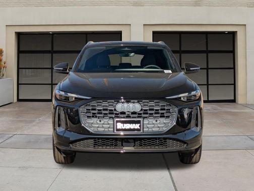 2025 Audi Q5 Premium TFSI quattro S tronic