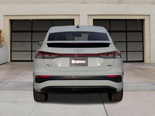 2024 Audi Q4 e-tron Sportback Premium Plus 50 quattro