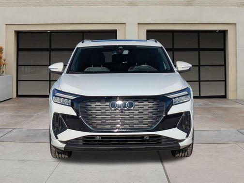 2024 Audi Q4 e-tron Premium Plus 55 quattro