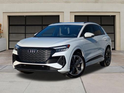 2024 Audi Q4 e-tron Premium Plus 55 quattro