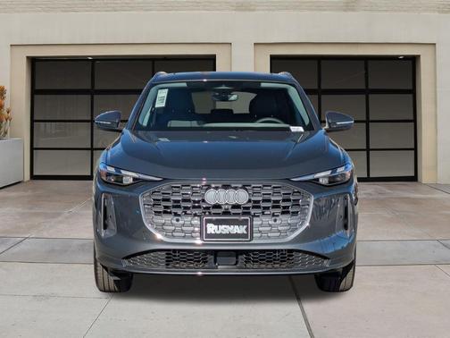 2025 Audi Q5 Premium TFSI quattro S tronic