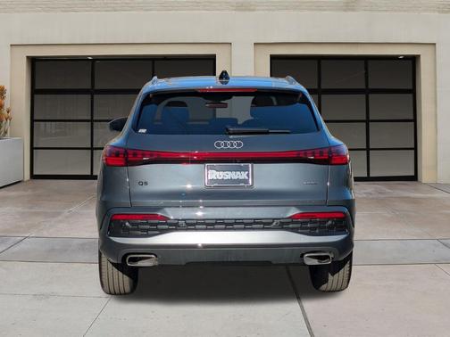 2025 Audi Q5 Premium TFSI quattro S tronic
