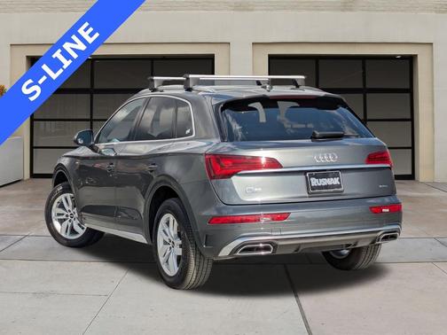 2022 Audi Q5 45 S line Premium