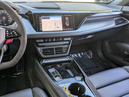 2026 Audi RS e-tron GT quattro