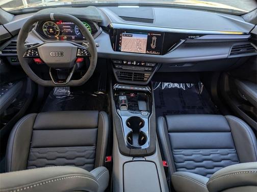 2026 Audi RS e-tron GT quattro