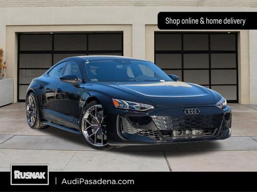 2026 Audi RS e-tron GT quattro