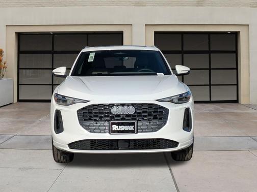 2025 Audi Q5 Premium TFSI quattro S tronic