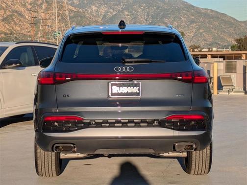 2025 Audi Q5 Premium Plus TFSI quattro S tronic