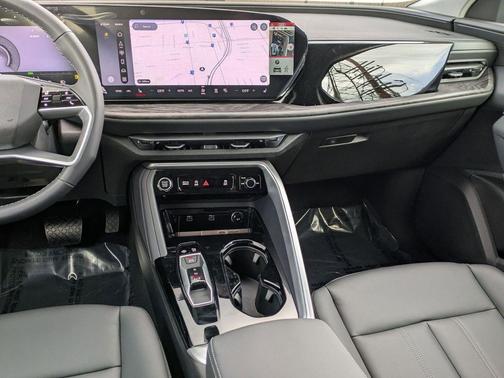 Mythos Black Metallic 2026 Audi Q5 Premium Plus TFSI quattro S tronic