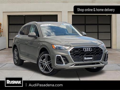 Chronos Gray Metallic 2023 Audi Q5 55 S line Premium