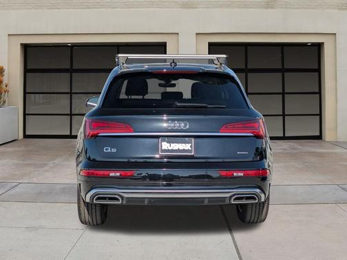 2023 Audi Q5 45 S line Premium