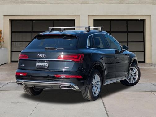 2023 Audi Q5 45 S line Premium