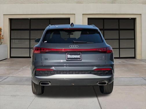 2025 Audi Q5 Premium Plus