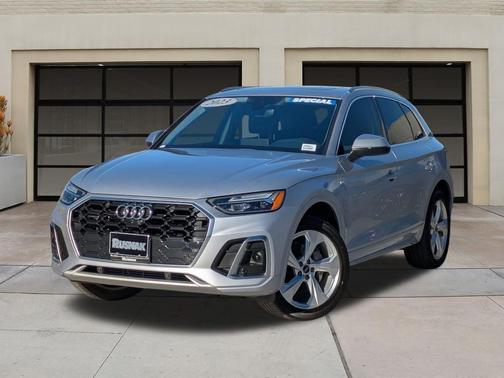 2023 Audi Q5 45 S line Premium Plus
