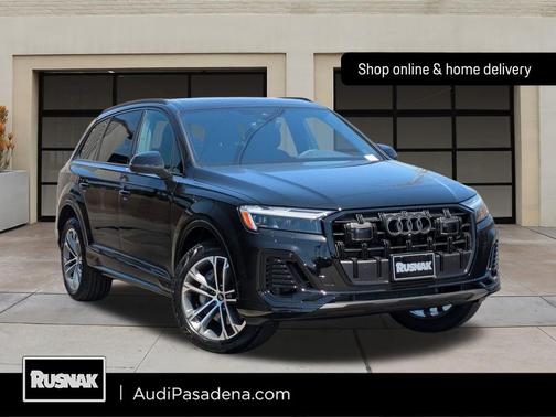 2025 Audi Q7 45 Premium Plus