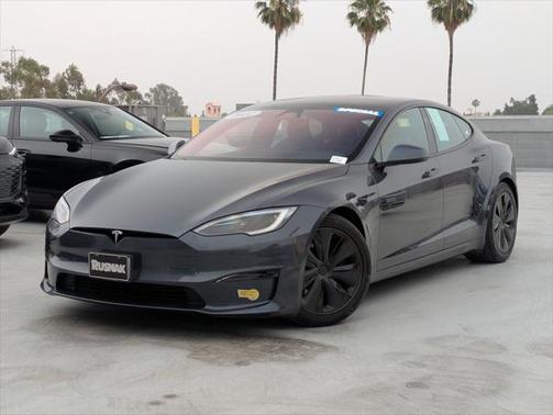 2022 Tesla Model S Base