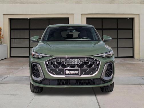 District Green Metallic 2025 Audi Q5 Premium Plus TFSI quattro S tronic