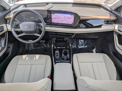2025 Audi Q6 e-tron Premium Plus quattro