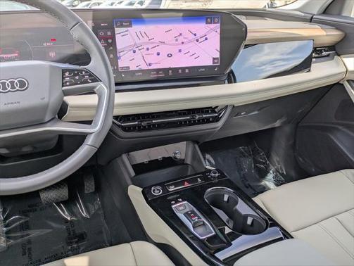 2025 Audi Q6 e-tron Premium Plus quattro