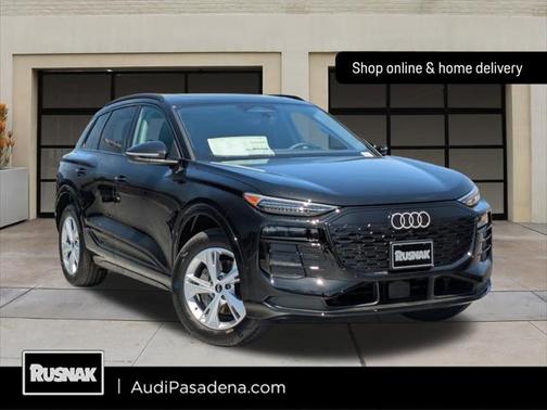 2025 Audi Q6 e-tron Premium Plus