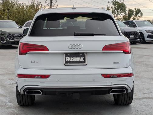 2023 Audi Q5 45 S line Premium Plus