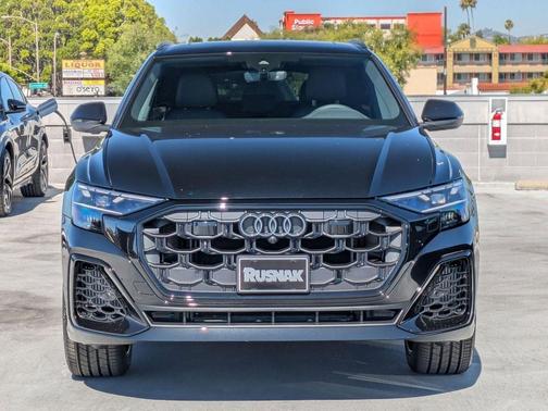 Mythos Black Metallic 2026 Audi Q8 55 Premium Plus