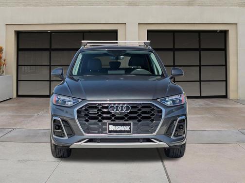 Daytona Gray Pearl 2023 Audi Q5 45 S line Premium Plus