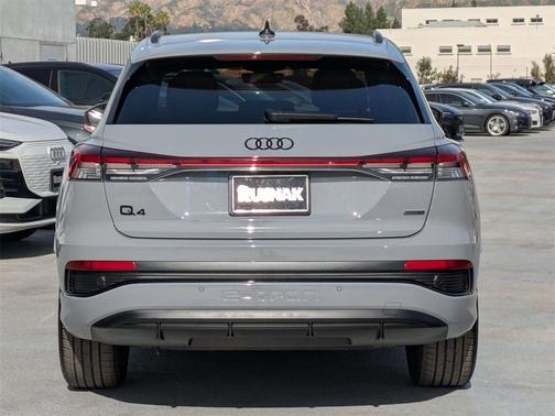 2023 Audi Q4 e-tron Prestige 50 quattro