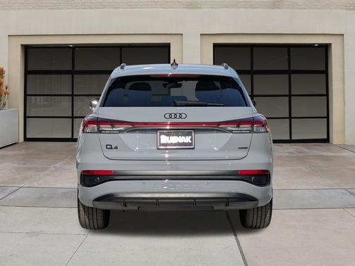 2023 Audi Q4 e-tron Prestige 50 quattro