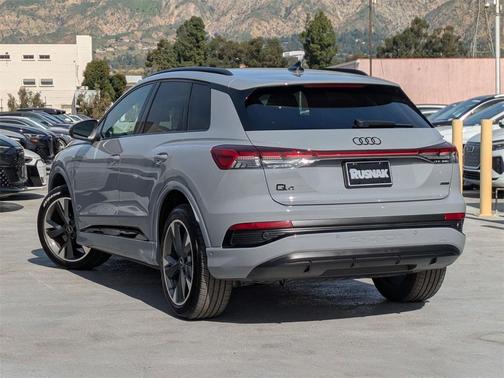 2023 Audi Q4 e-tron Prestige 50 quattro
