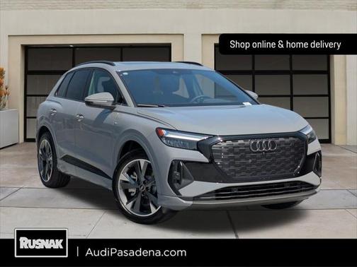 2025 Audi Q4 e-tron Premium 55 quattro