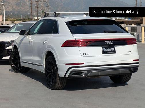2023 Audi Q8 55 Premium Plus
