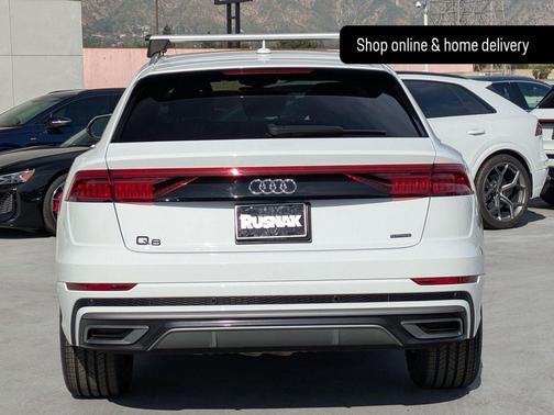 2023 Audi Q8 55 Premium Plus