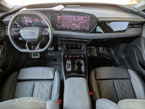 2025 Audi S6 e-tron Premium Plus