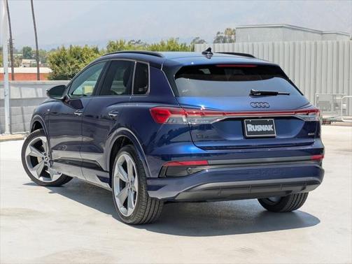 2025 Audi Q4 e-tron Premium Plus 55 quattro
