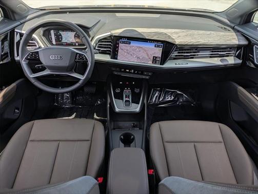2025 Audi Q4 e-tron Premium Plus 55 quattro