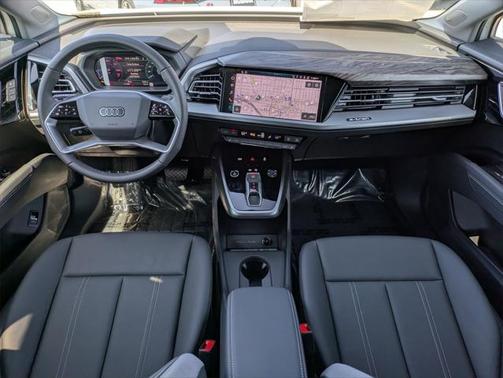 2025 Audi Q4 e-tron Sportback Premium Plus 55 quattro