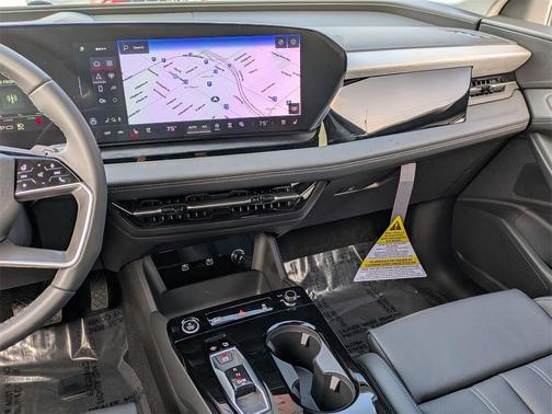 2025 Audi Q6 e-tron Premium Plus quattro