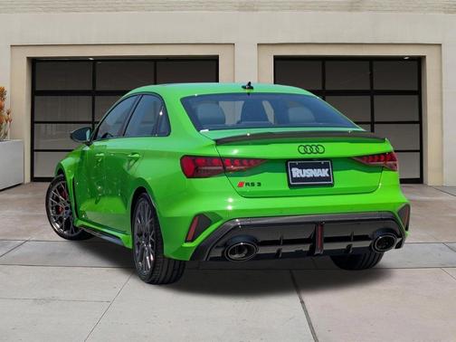 Kyalami Green 2026 Audi RS 3 TFSI quattro S tronic
