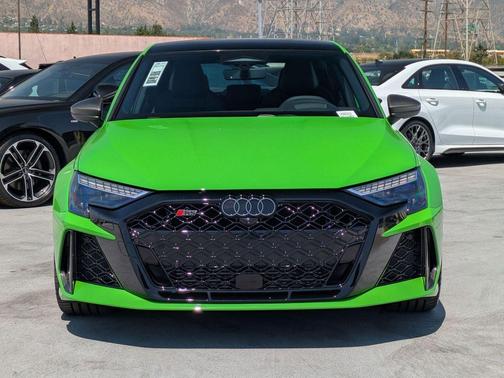 Kyalami Green 2026 Audi RS 3 TFSI quattro S tronic