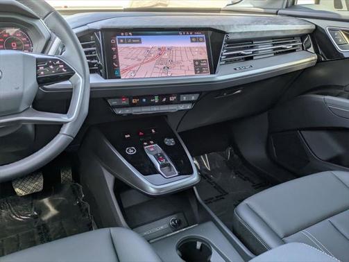 2025 Audi Q4 e-tron Sportback Premium 55 quattro