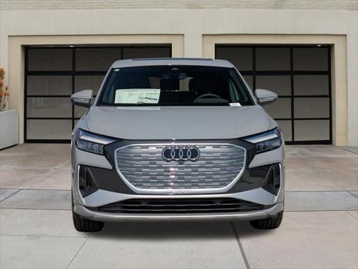 2025 Audi Q4 e-tron Sportback Premium 55 quattro