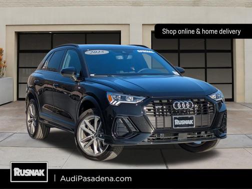 2025 Audi Q3 Premium 45 TFSI S line quattro Tiptronic