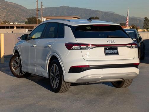 2023 Audi Q4 e-tron Premium Plus 40 RWD