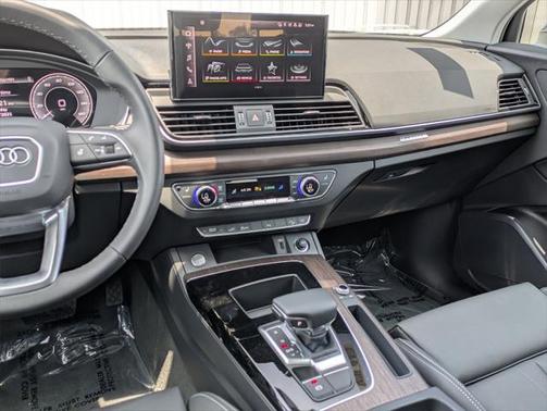 2025 Audi Q5 55 S line Premium Plus