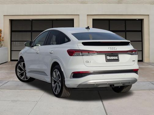 2025 Audi Q4 e-tron Sportback Prestige 55 quattro